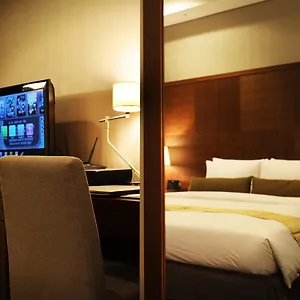 ** Hotel Bridge Songdo South Korea