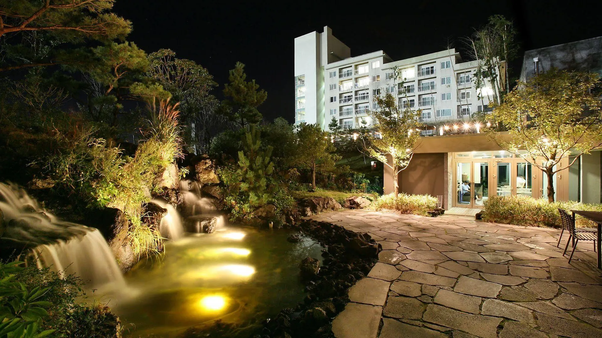 Hanwha Resort ג'גו